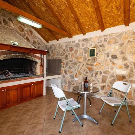 Appartement Lara 2-2 By Interhome *