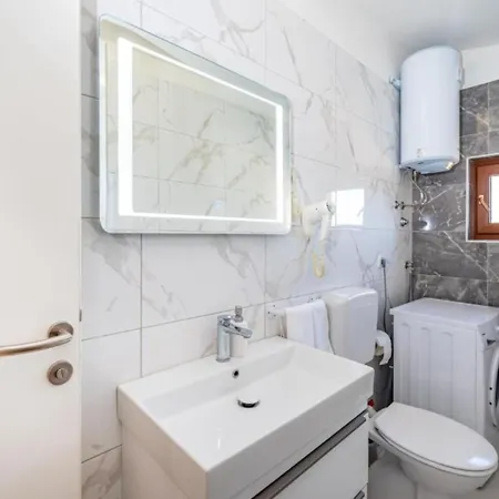 Appartement Lara 2-2 By Interhome *